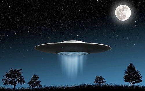 UFO真实目击录像揭秘外星生命神秘面纱新线索